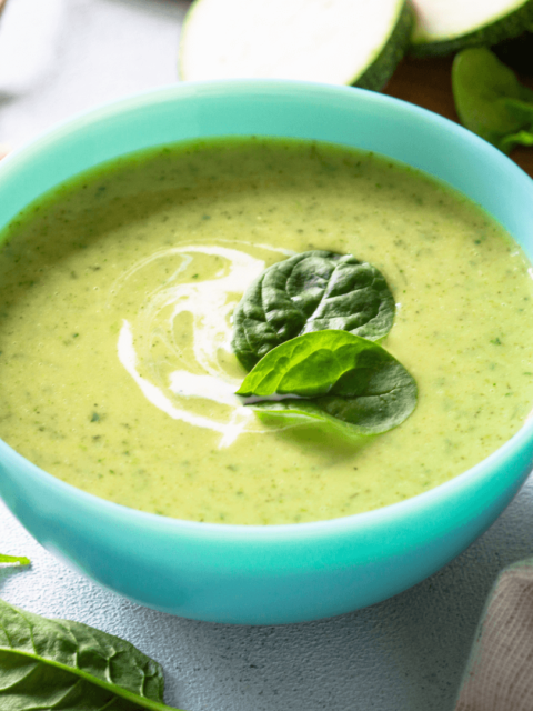 trinta spinatu sriuba